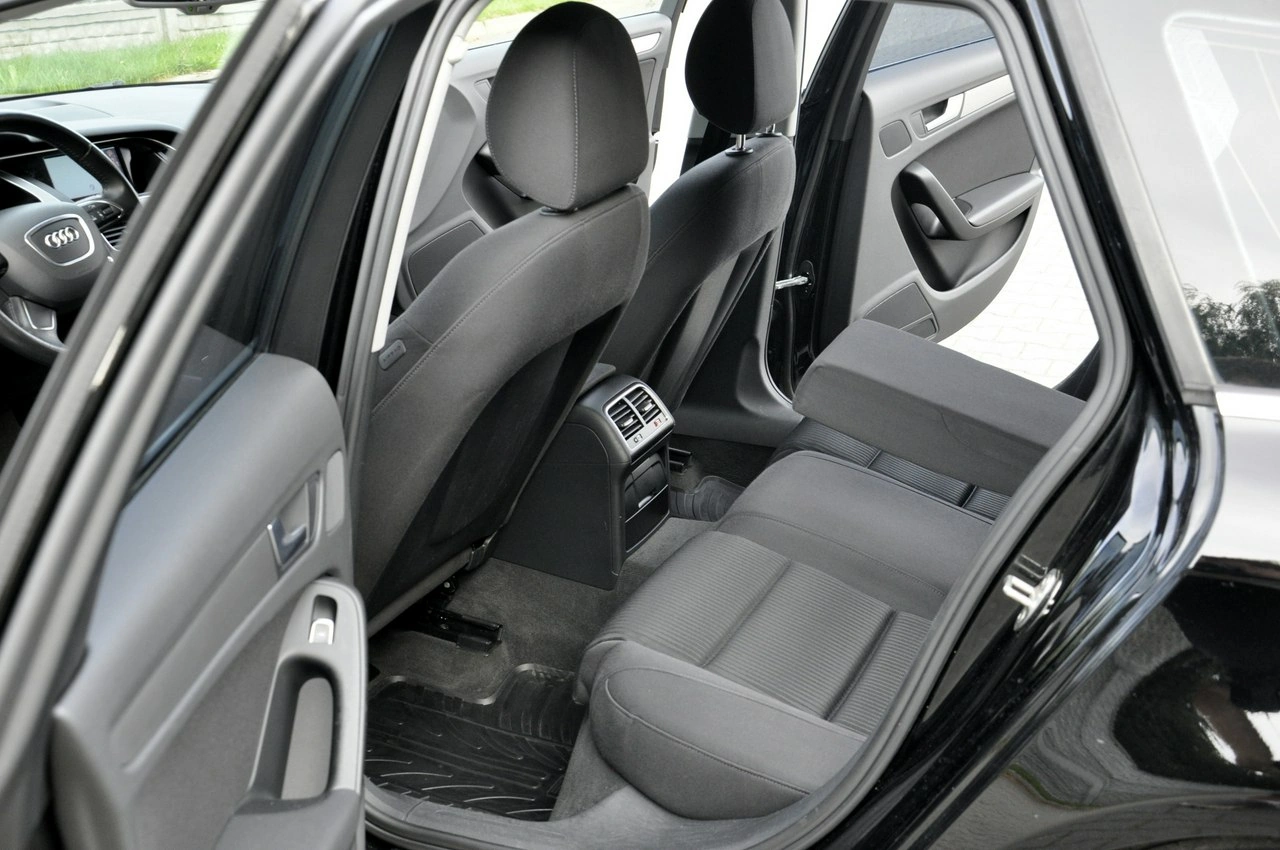 Audi A4 - Zdjęcie 18