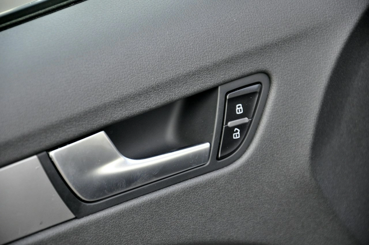 Audi A4 - Zdjęcie 40