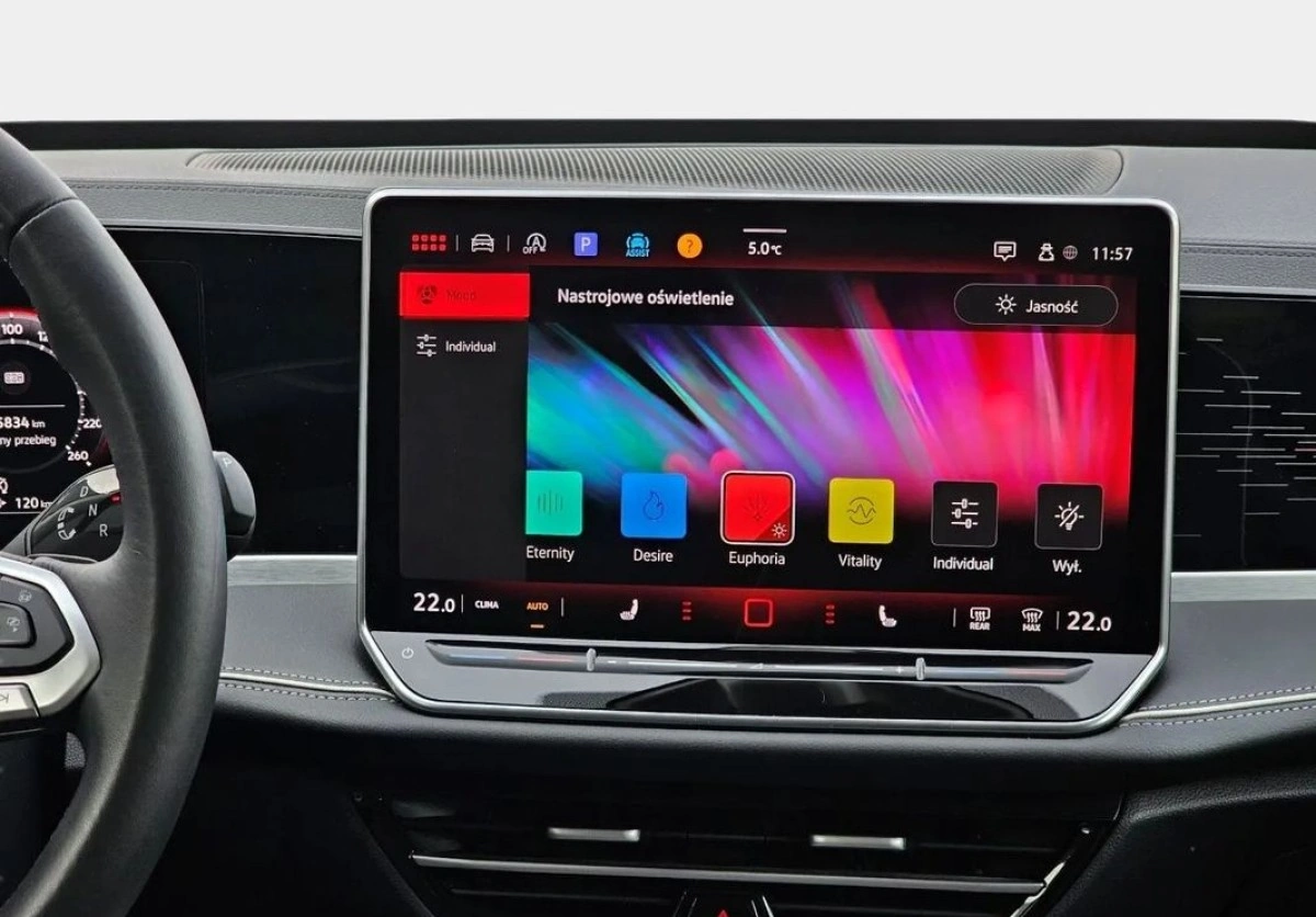 Volkswagen Passat Variant - Zdjęcie 35