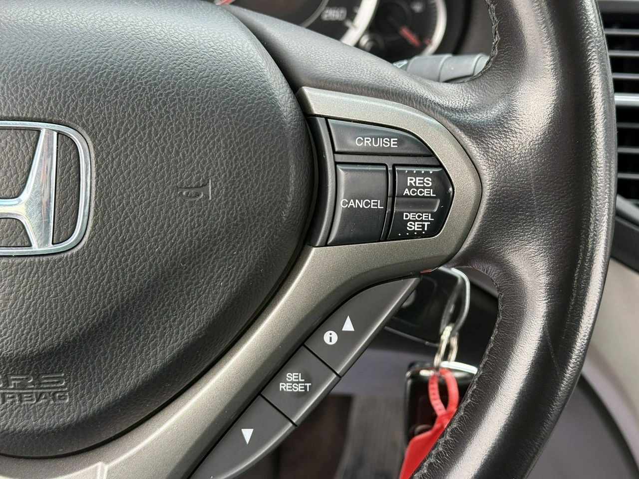 Honda Accord - Zdjęcie 15