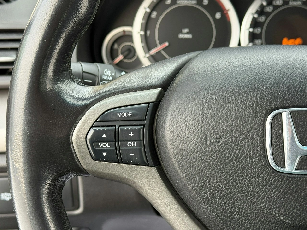 Honda Accord - Zdjęcie 14