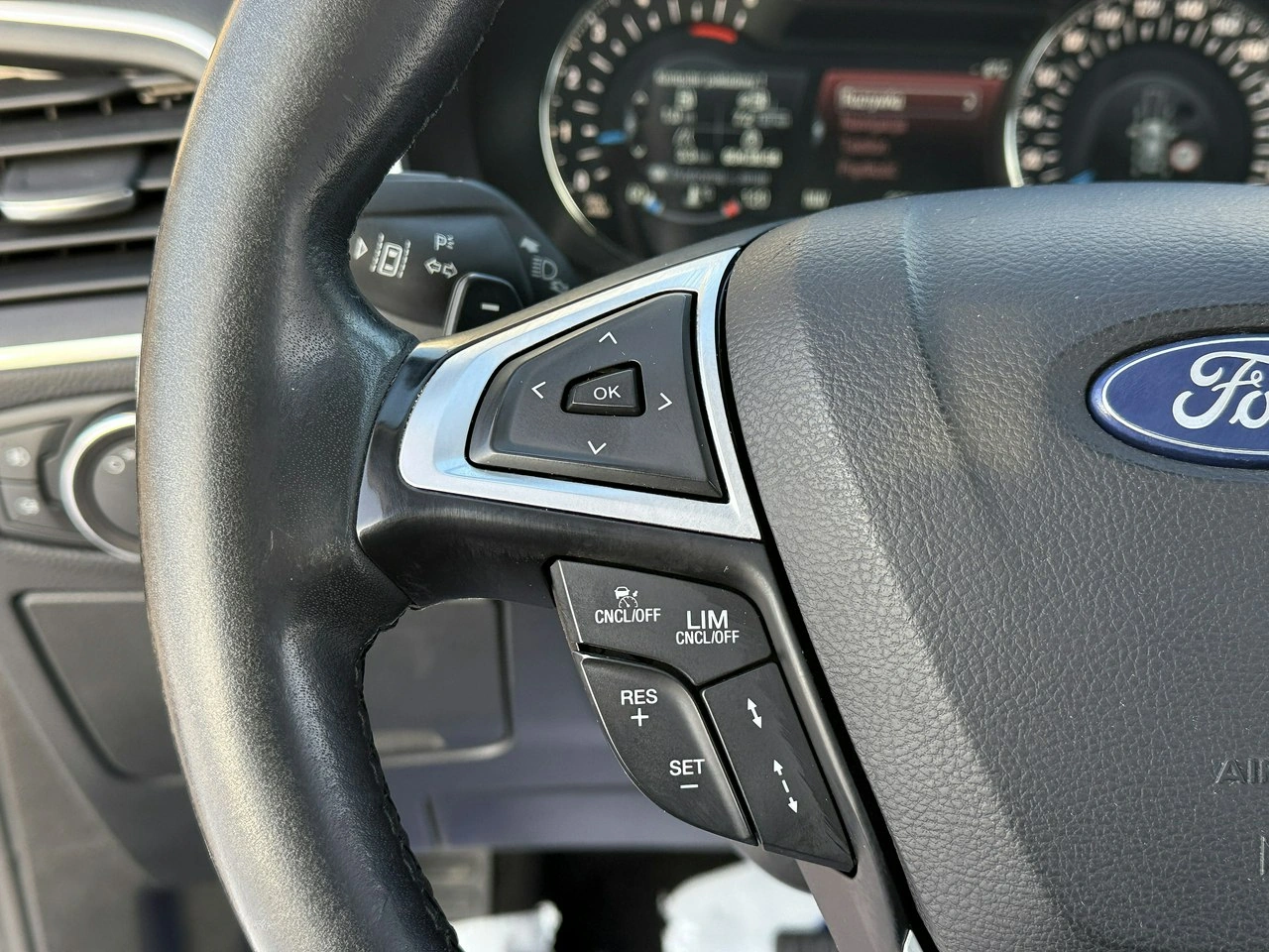 Ford Galaxy - Zdjęcie 23