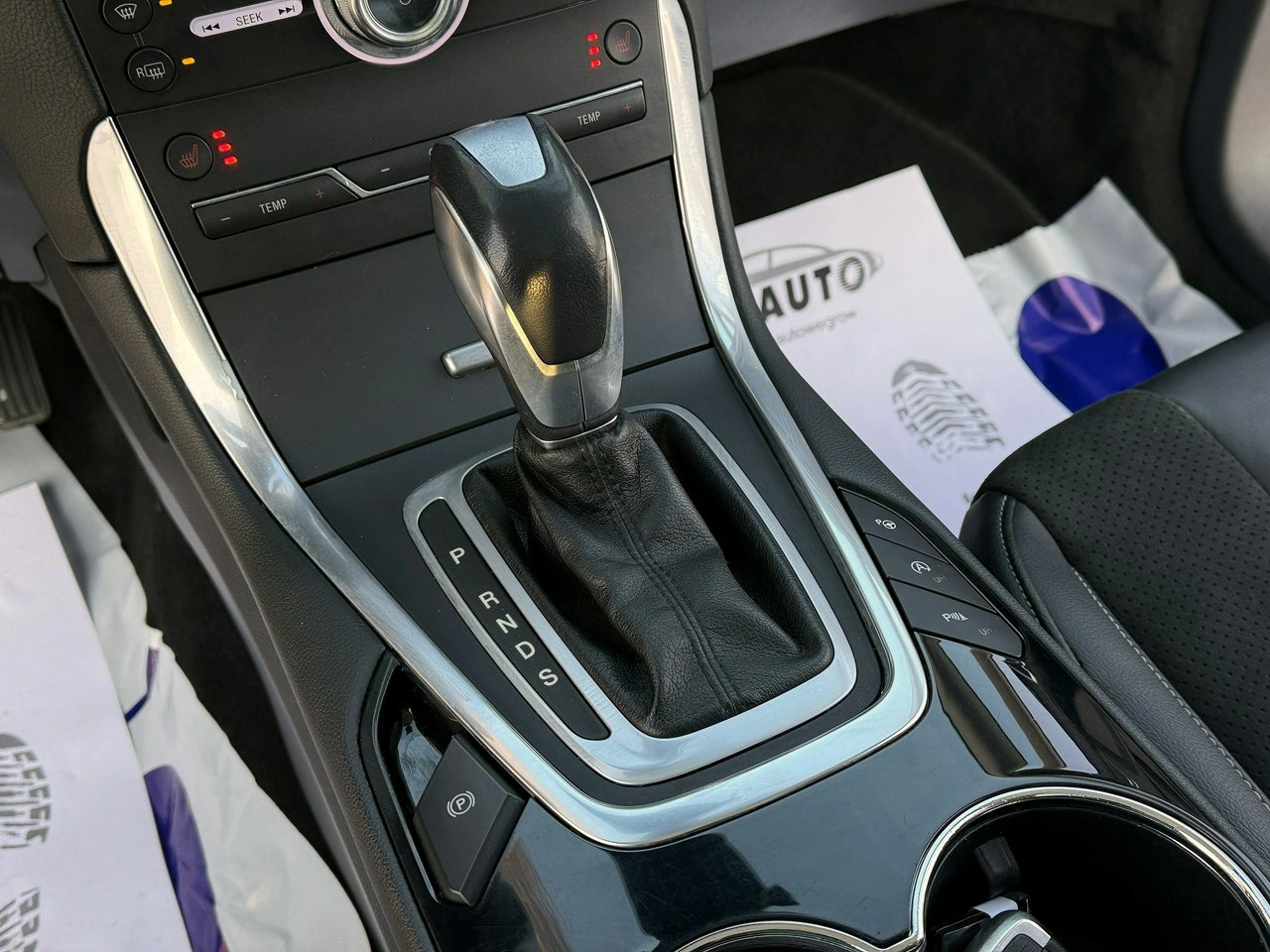 Ford Galaxy - Zdjęcie 25