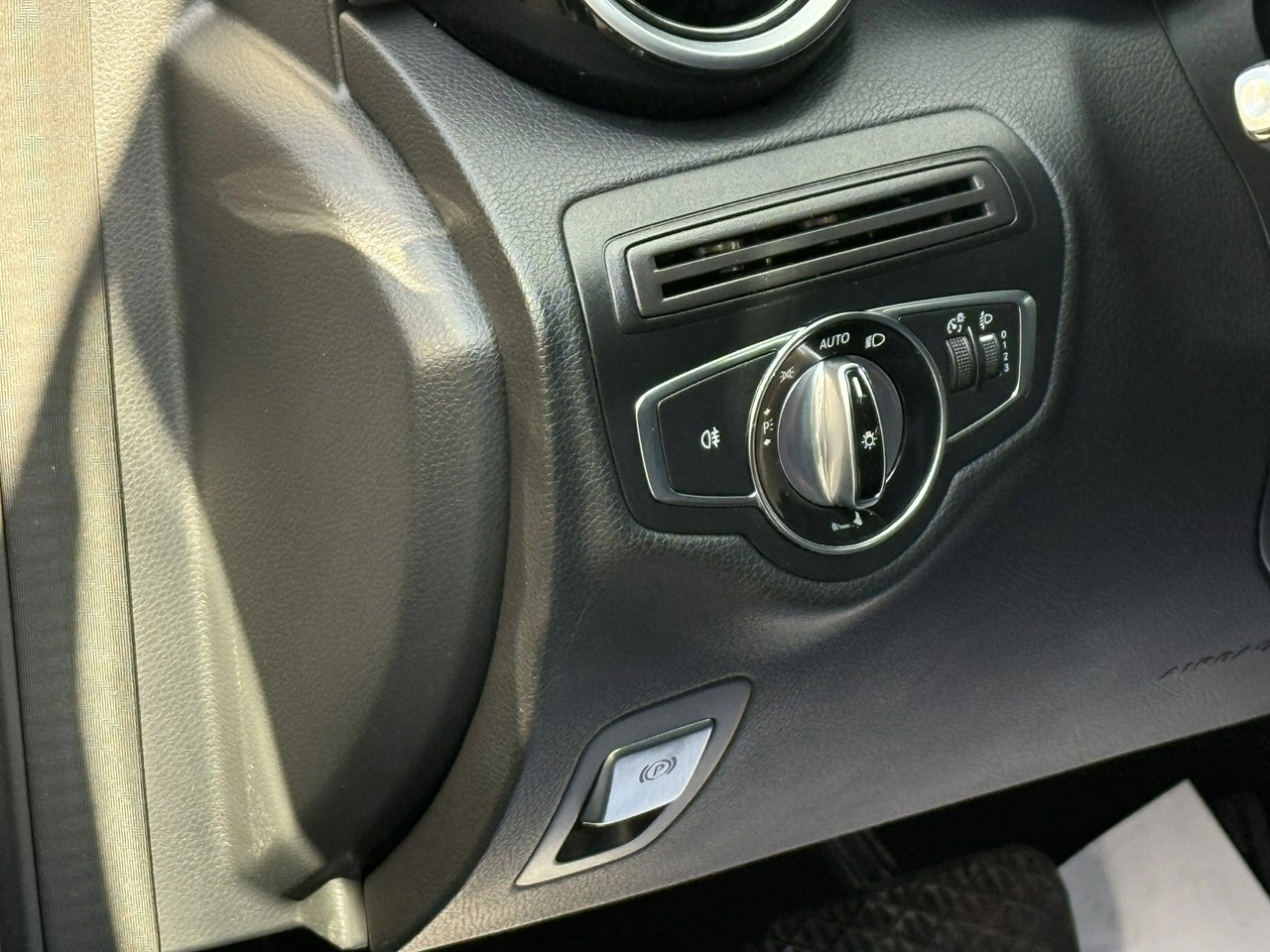 Mercedes C 200 - Zdjęcie 8