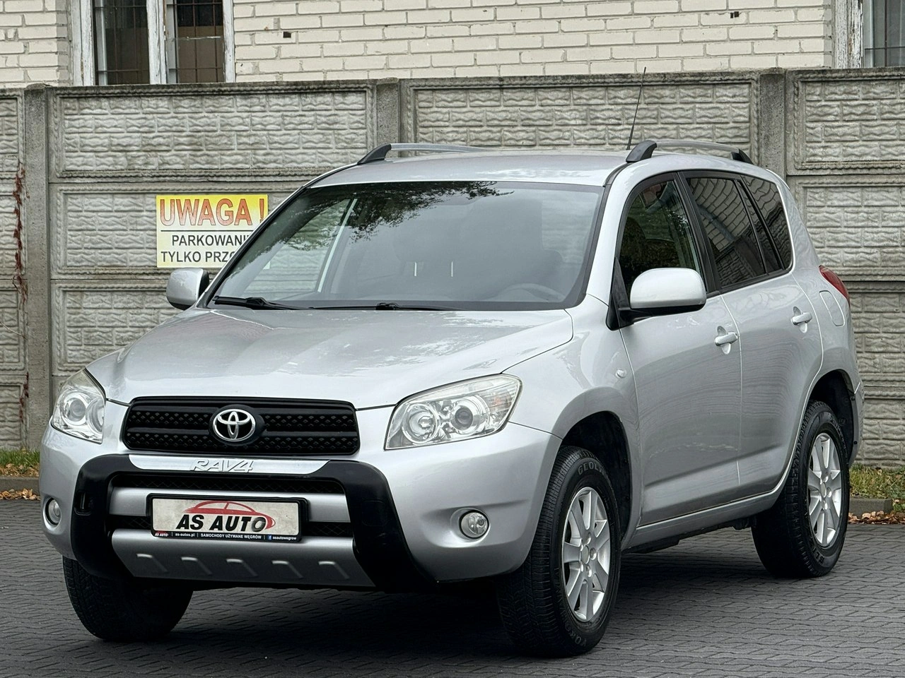Toyota RAV-4 - Zdjęcie 15