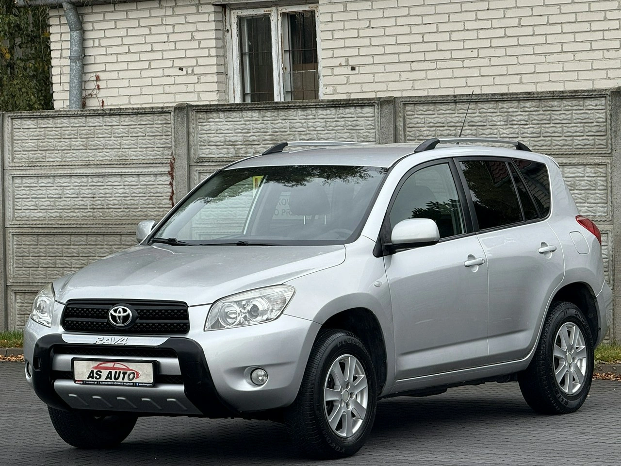 Toyota RAV-4 - Zdjęcie 17