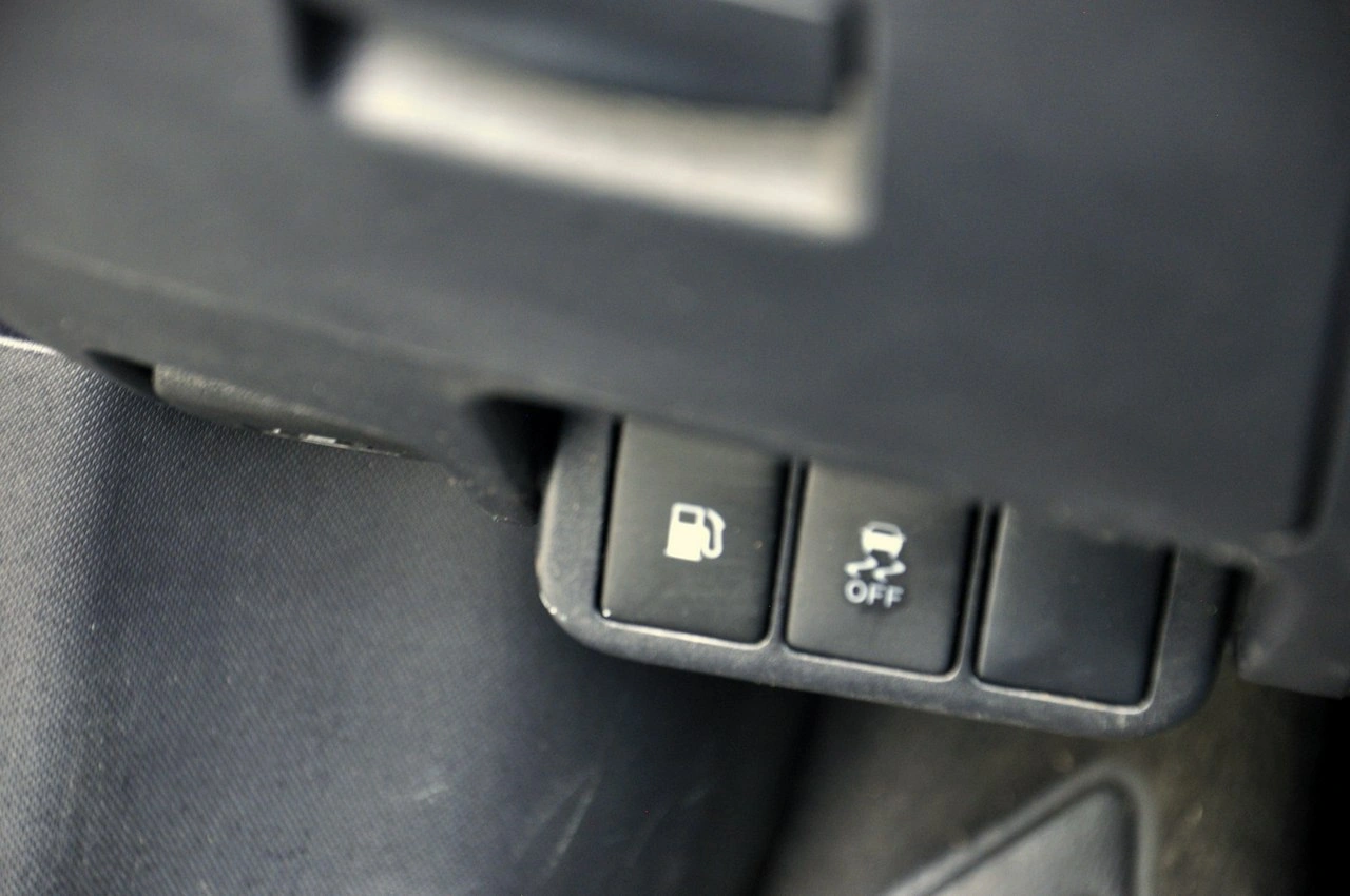 Toyota Avensis - Zdjęcie 42