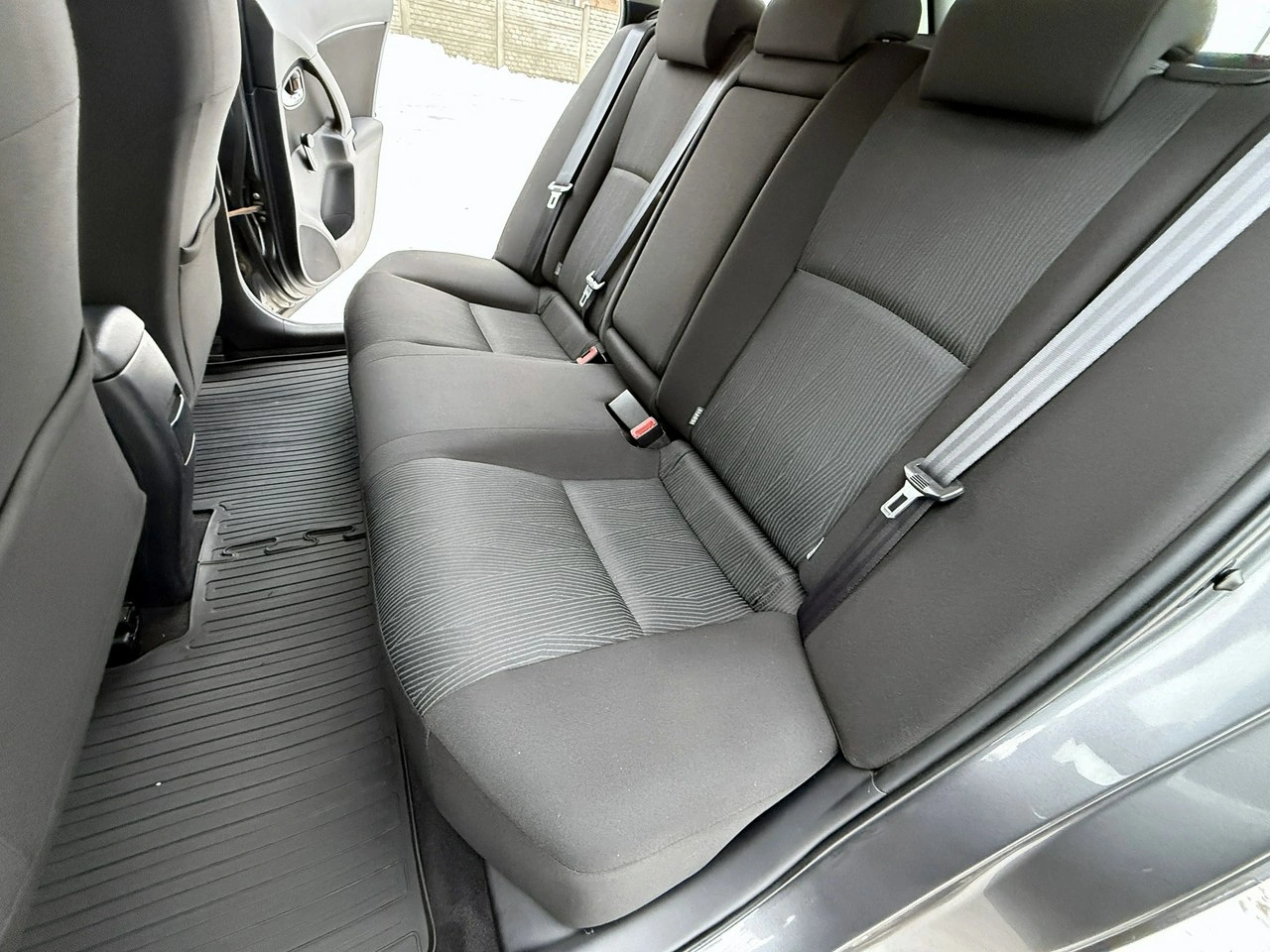 Toyota Avensis - Zdjęcie 10