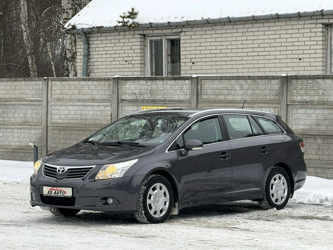 Toyota Avensis - Zdjęcie 21