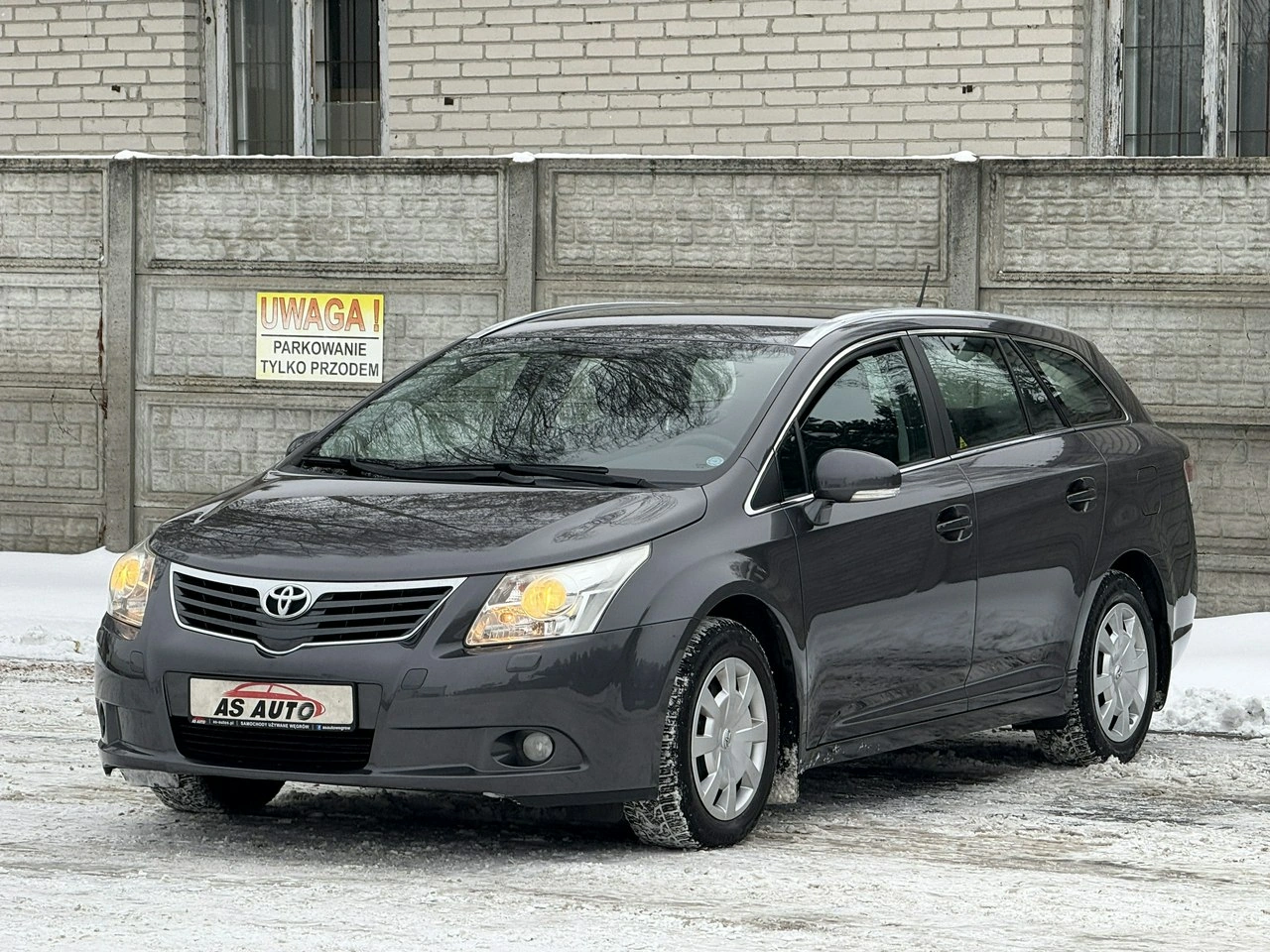Toyota Avensis - Zdjęcie 23
