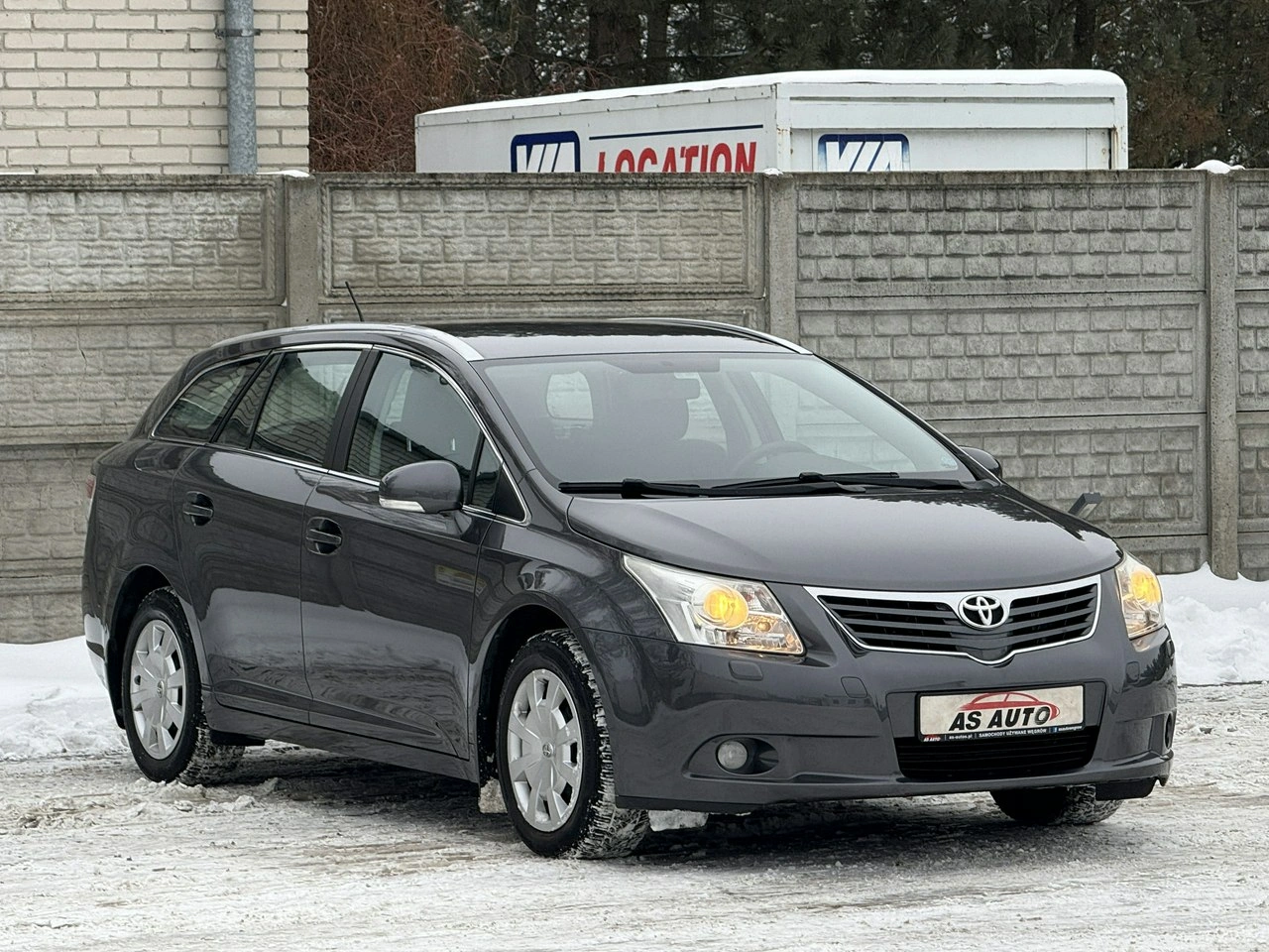 Toyota Avensis - Zdjęcie 25