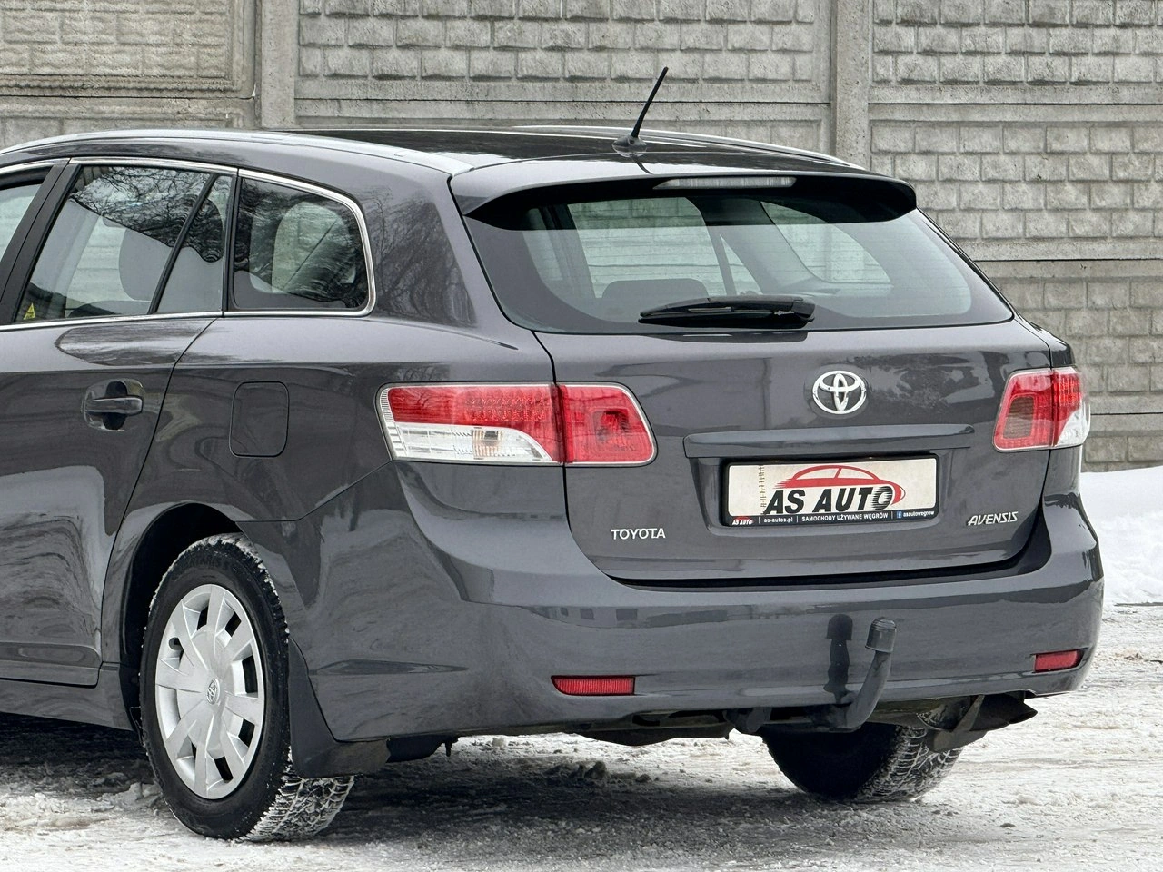 Toyota Avensis - Zdjęcie 33