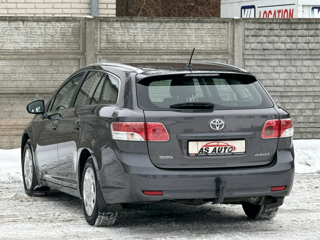 Toyota Avensis - Zdjęcie 3