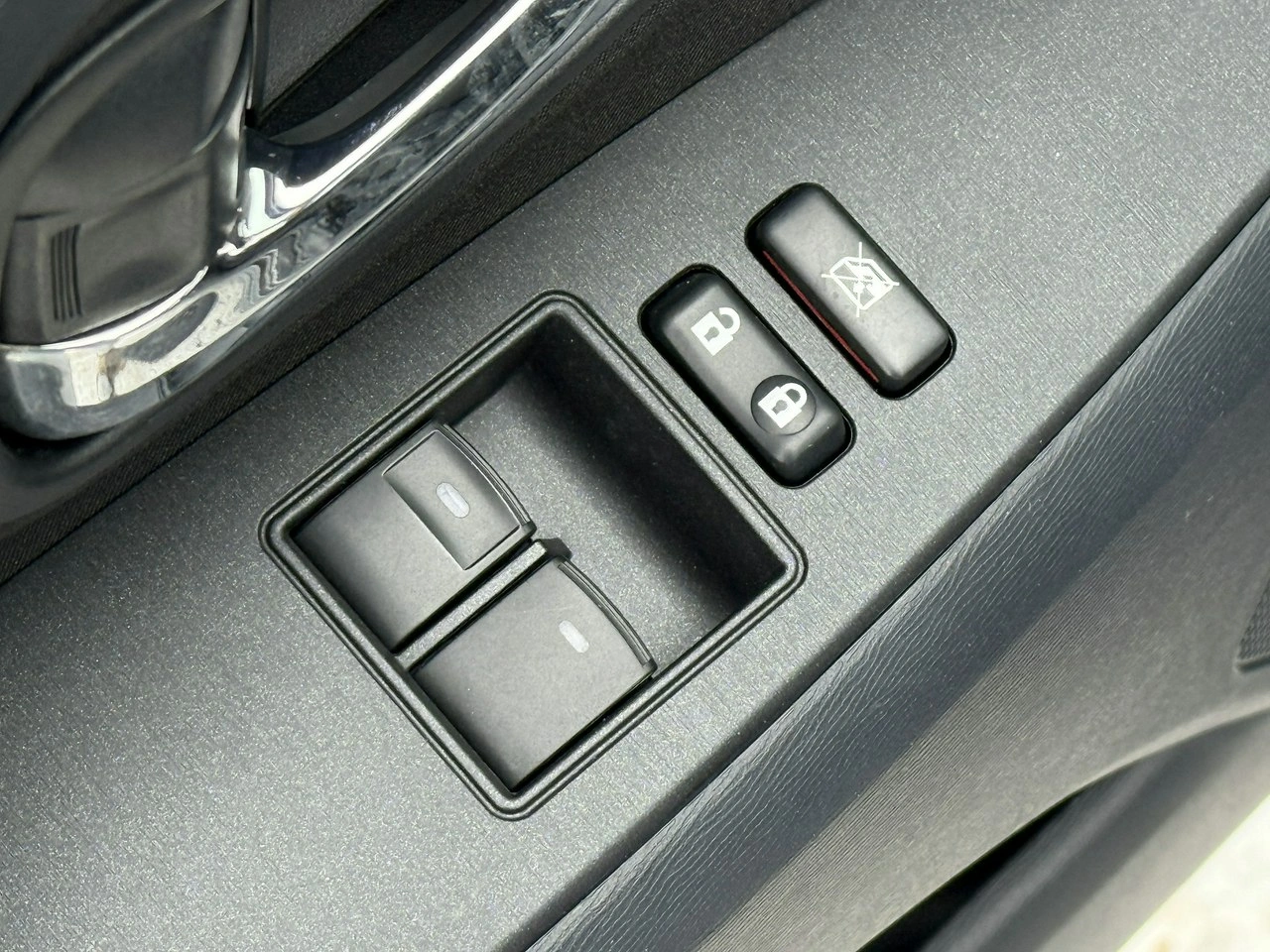 Toyota Avensis - Zdjęcie 8