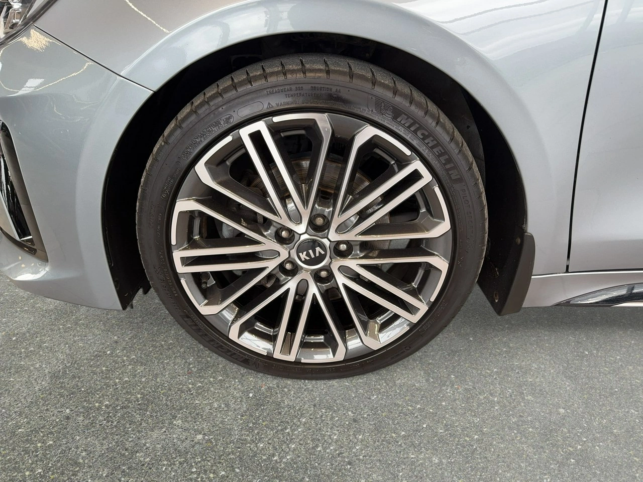 Kia Pro_cee'd - Zdjęcie 9