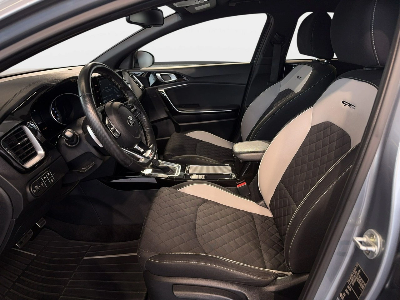 Kia Pro_cee'd - Zdjęcie 11