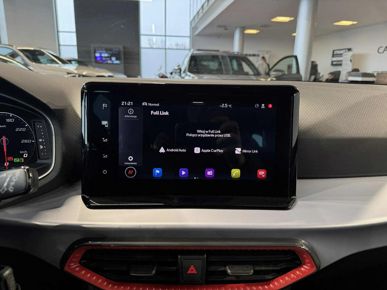 Seat Arona - Zdjęcie 23