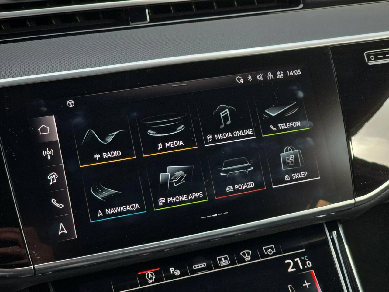 Audi A8 - Zdjęcie 22