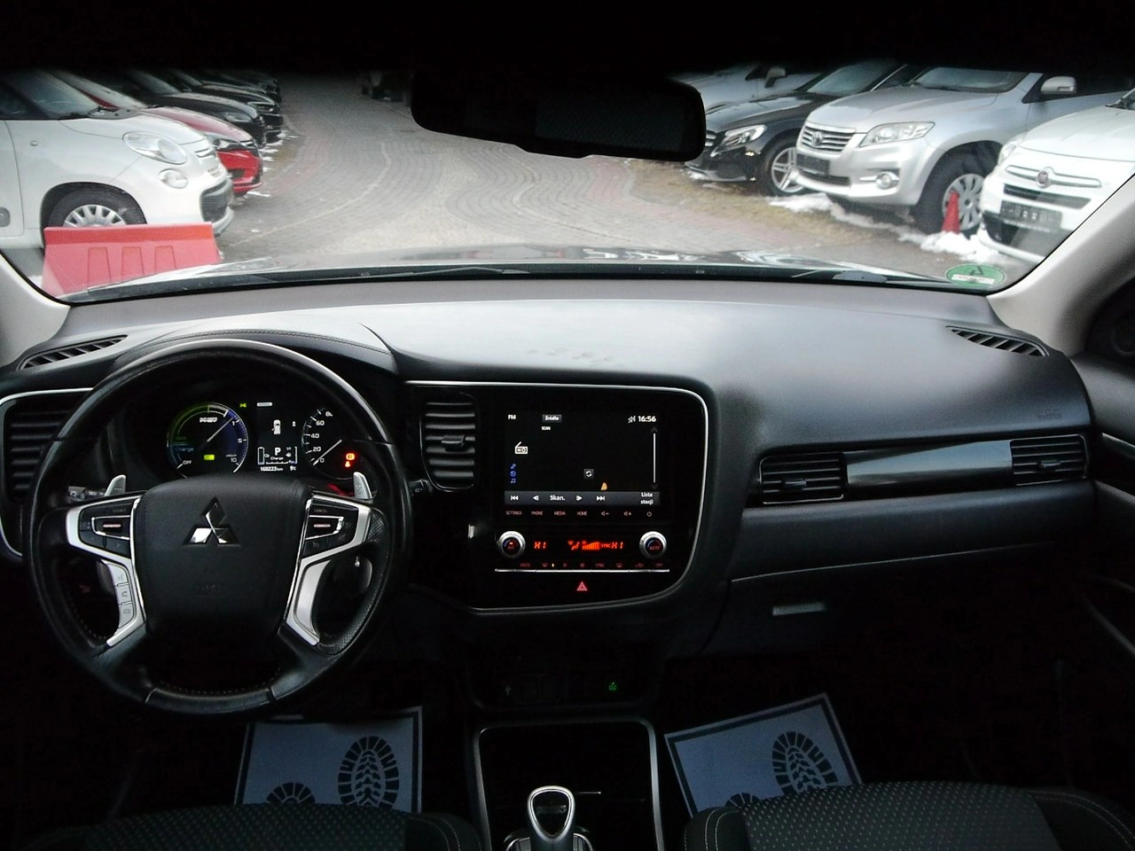 Mitsubishi Outlander - Zdjęcie 31