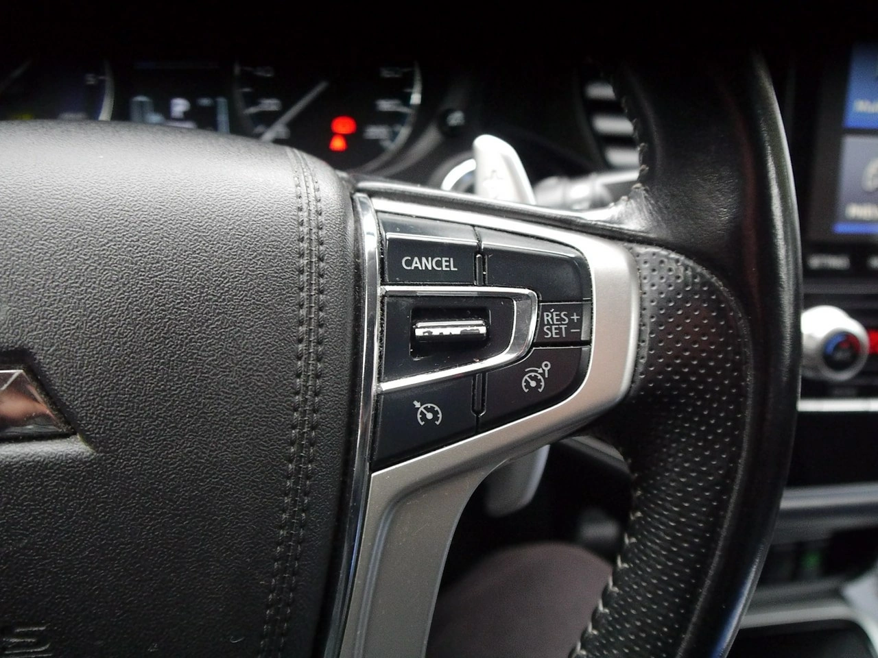 Mitsubishi Outlander - Zdjęcie 33