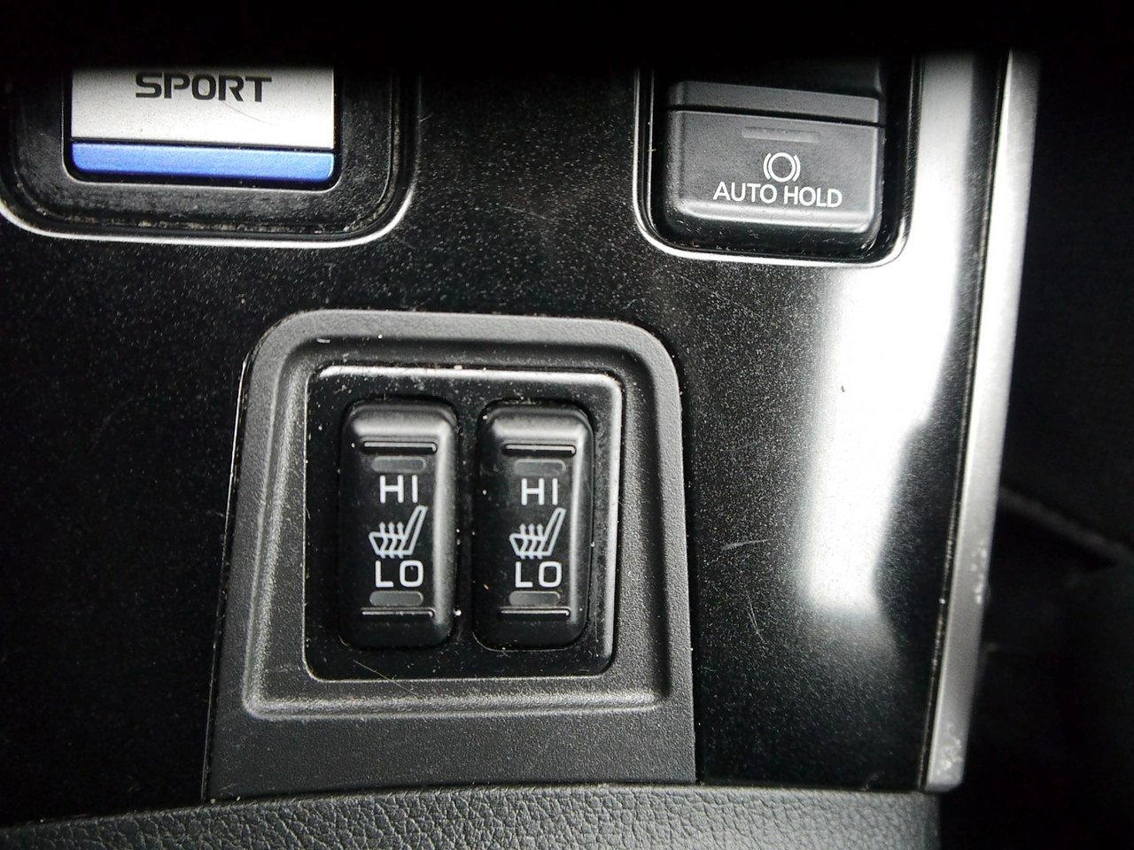 Mitsubishi Outlander - Zdjęcie 35