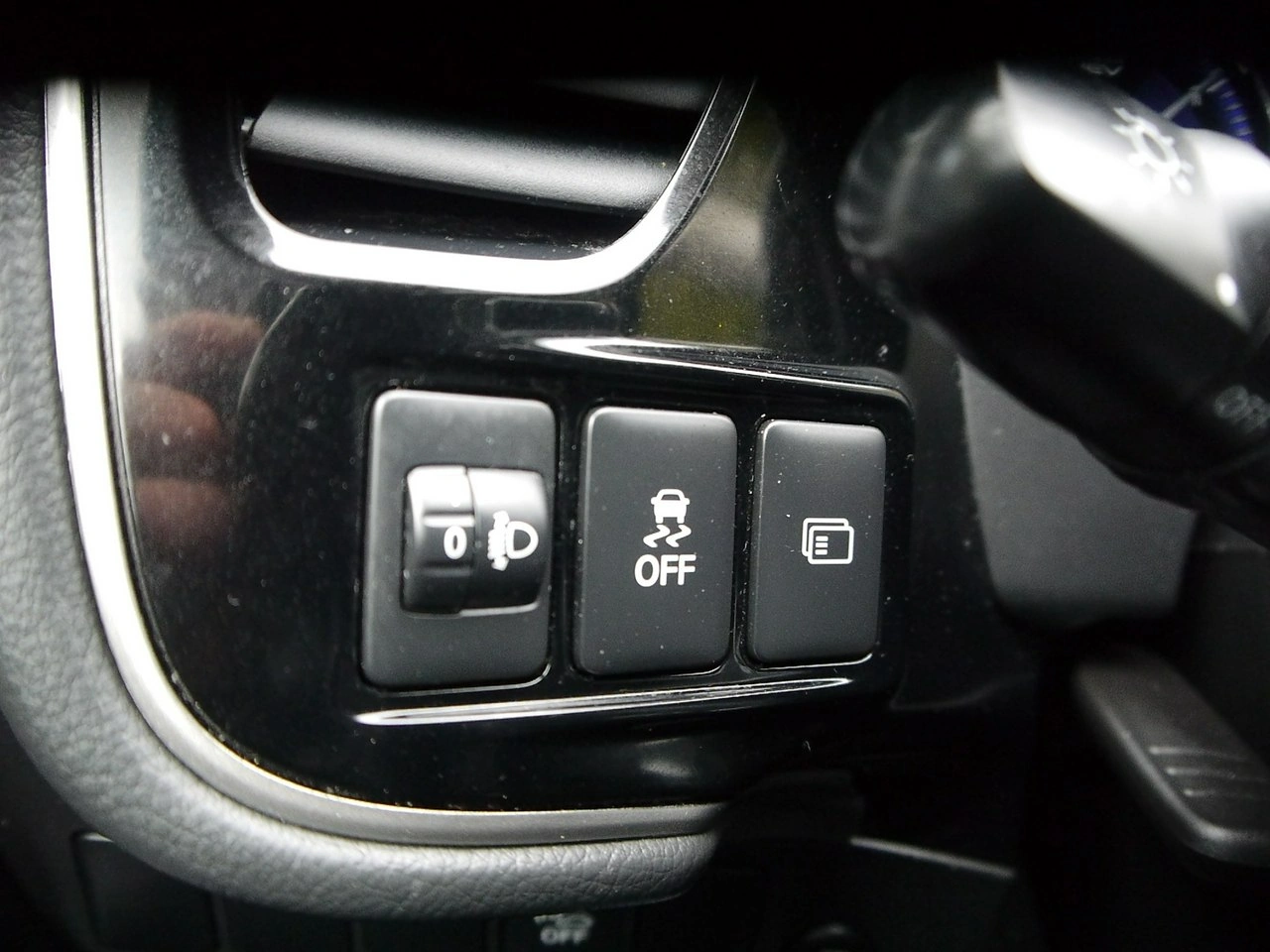 Mitsubishi Outlander - Zdjęcie 36