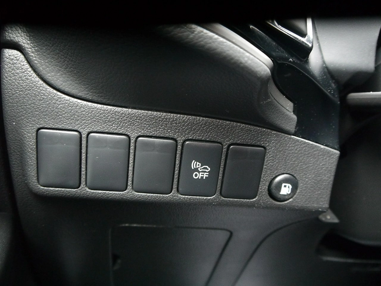 Mitsubishi Outlander - Zdjęcie 37