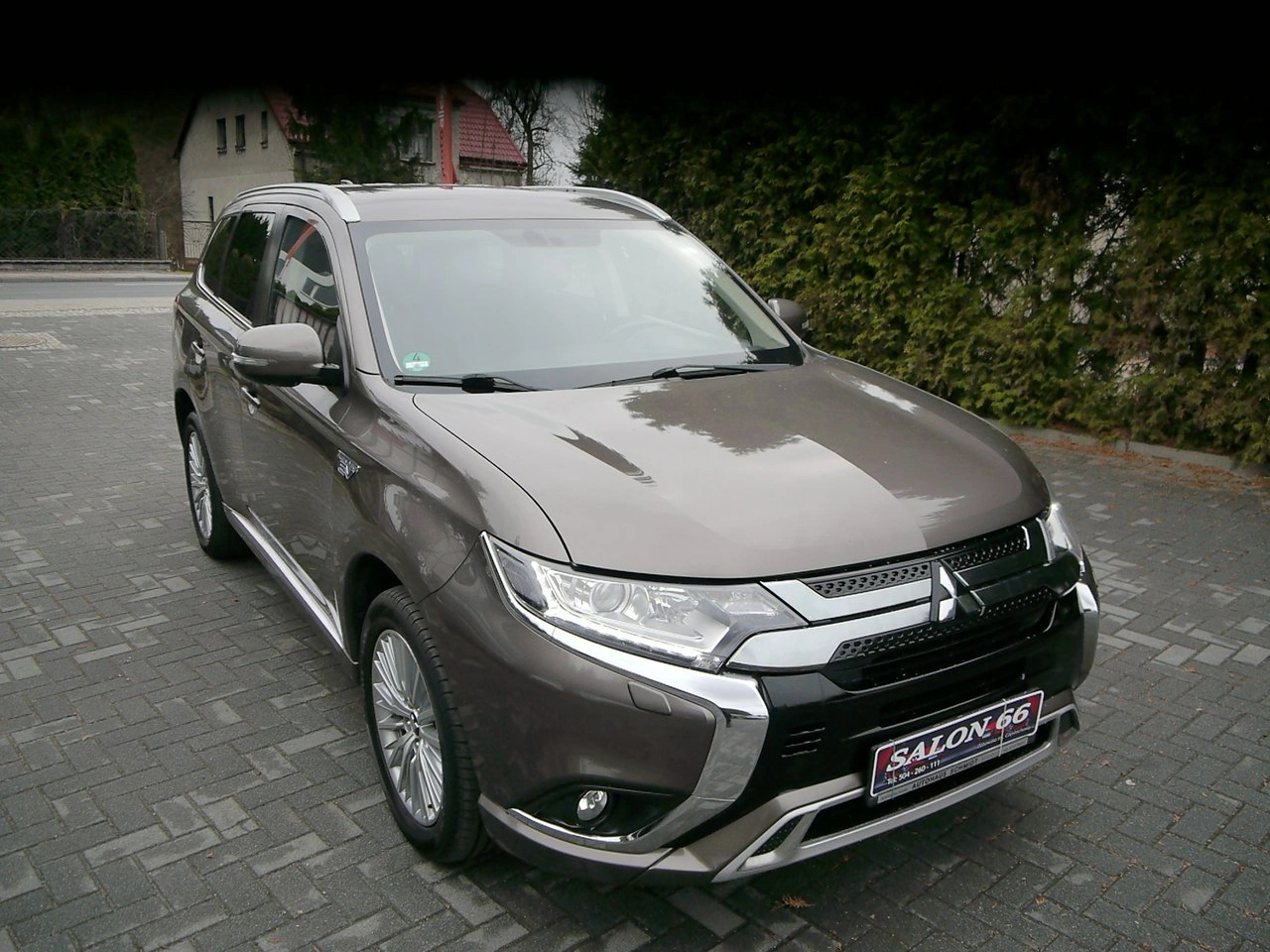 Mitsubishi Outlander - Zdjęcie 2