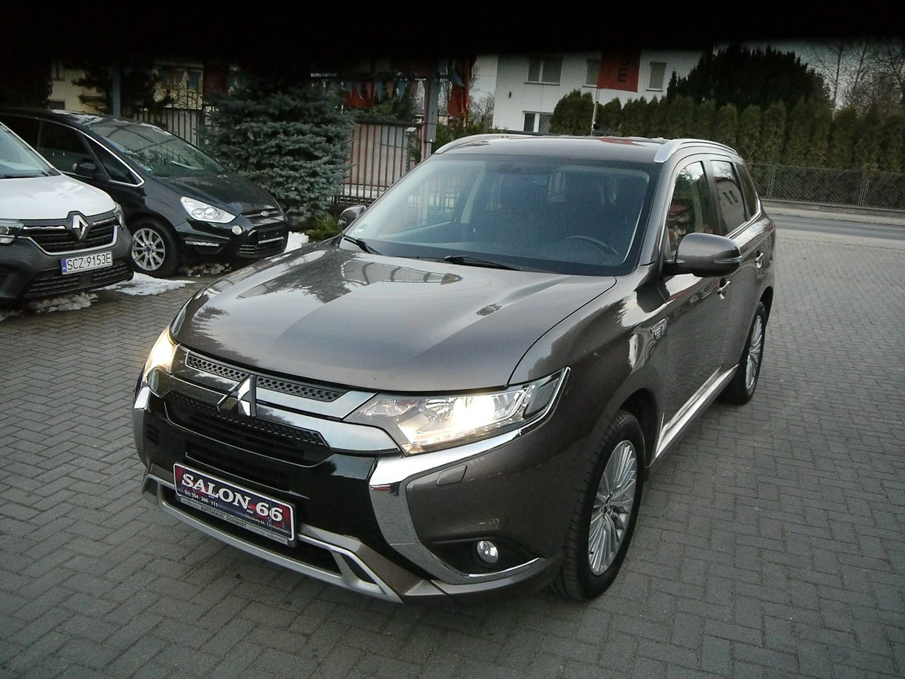 Mitsubishi Outlander - Zdjęcie 3