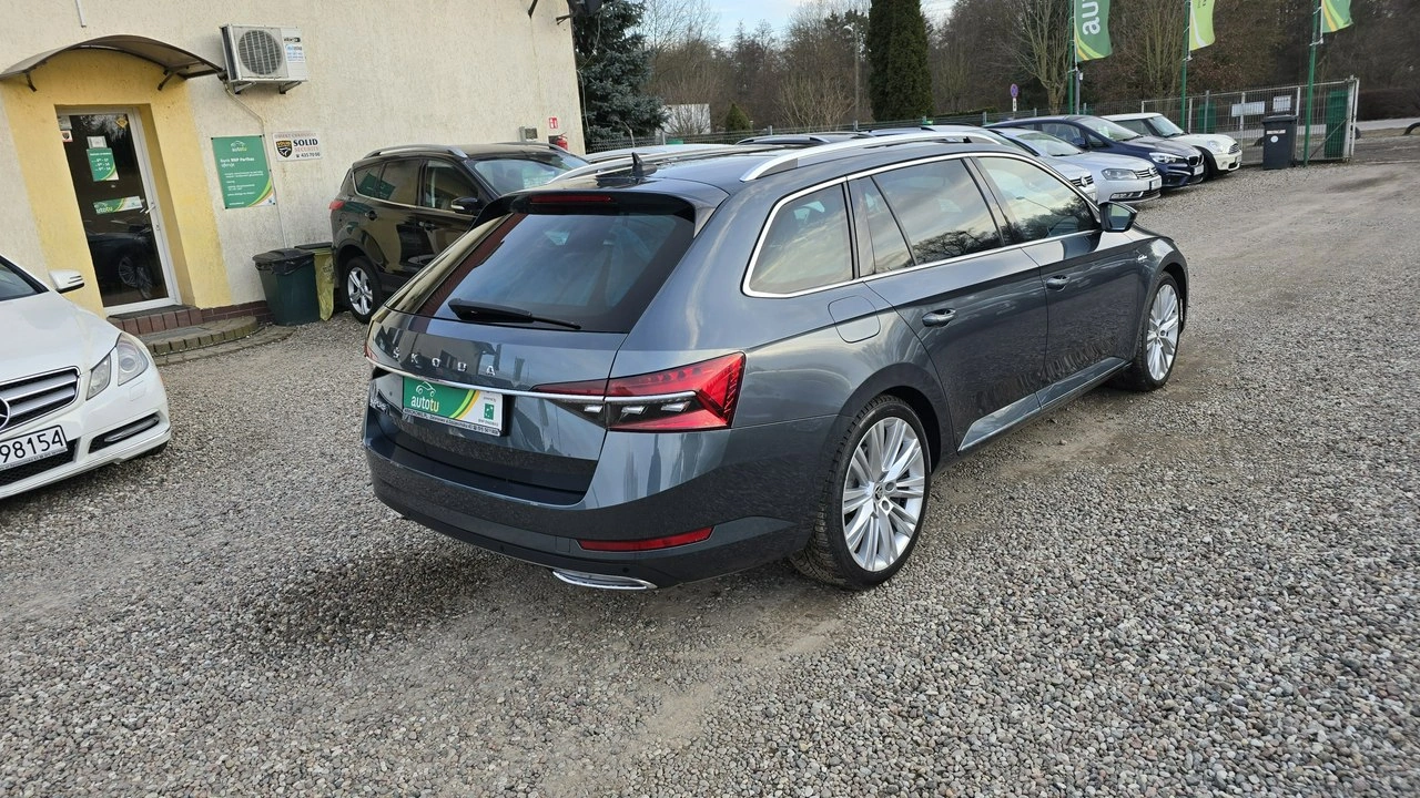 Skoda Superb - Zdjęcie 3