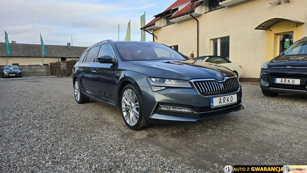 Skoda Superb - Główne zdjęcie