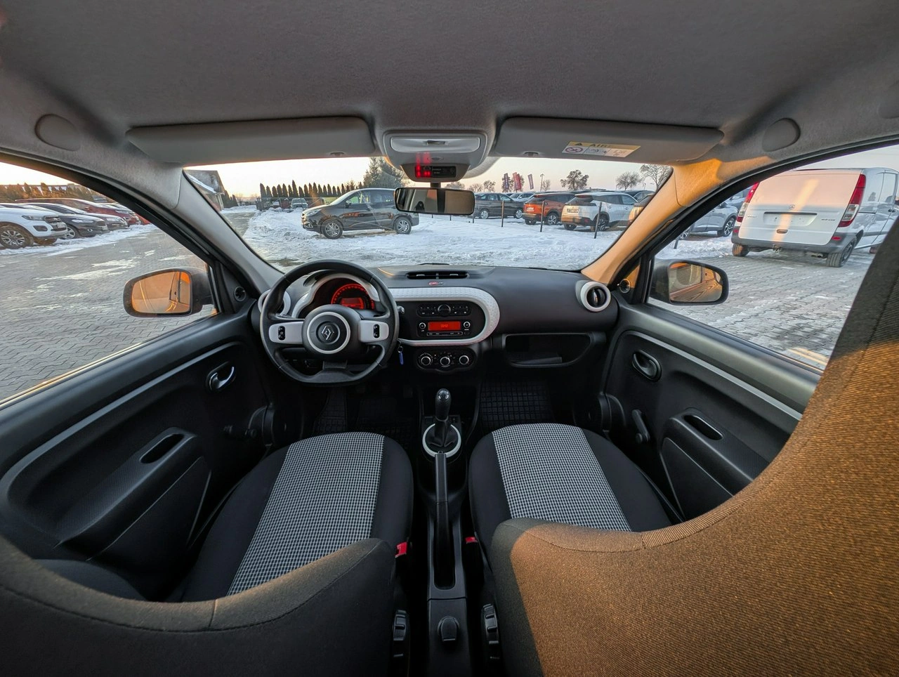 Renault Twingo - Zdjęcie 29