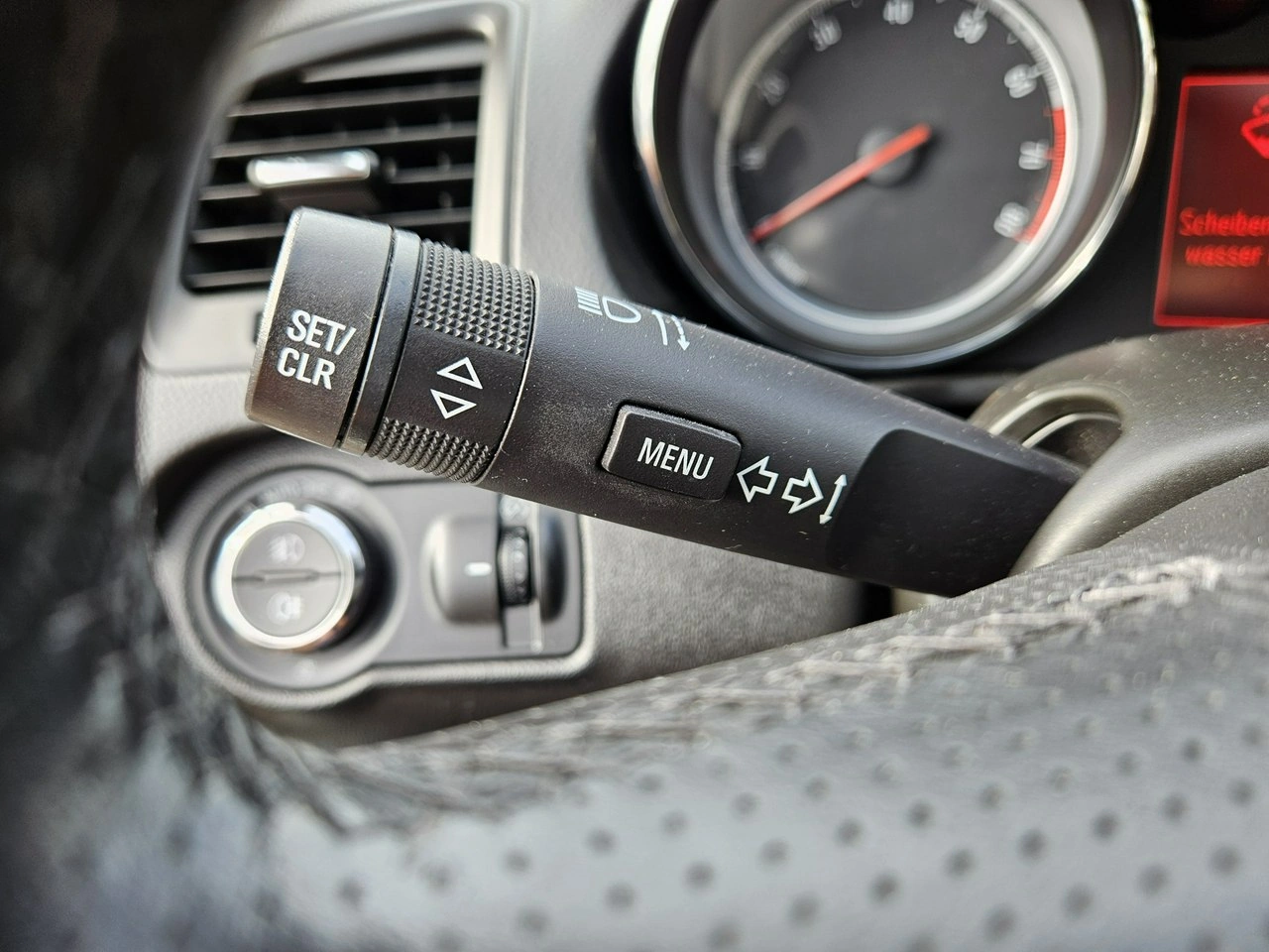 Opel Insignia - Zdjęcie 15