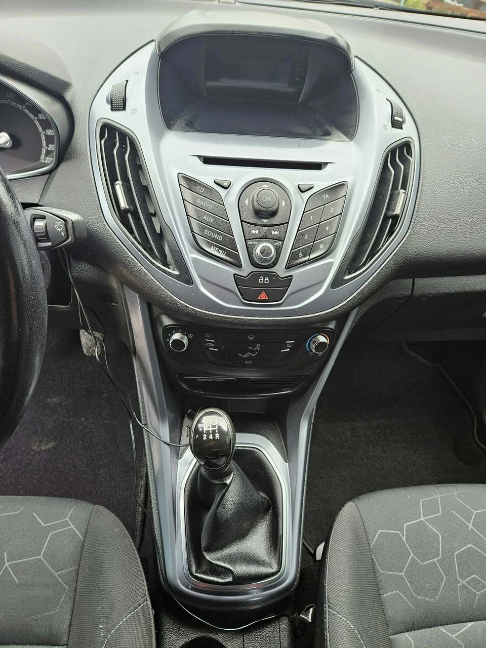 Ford B-Max - Zdjęcie 11