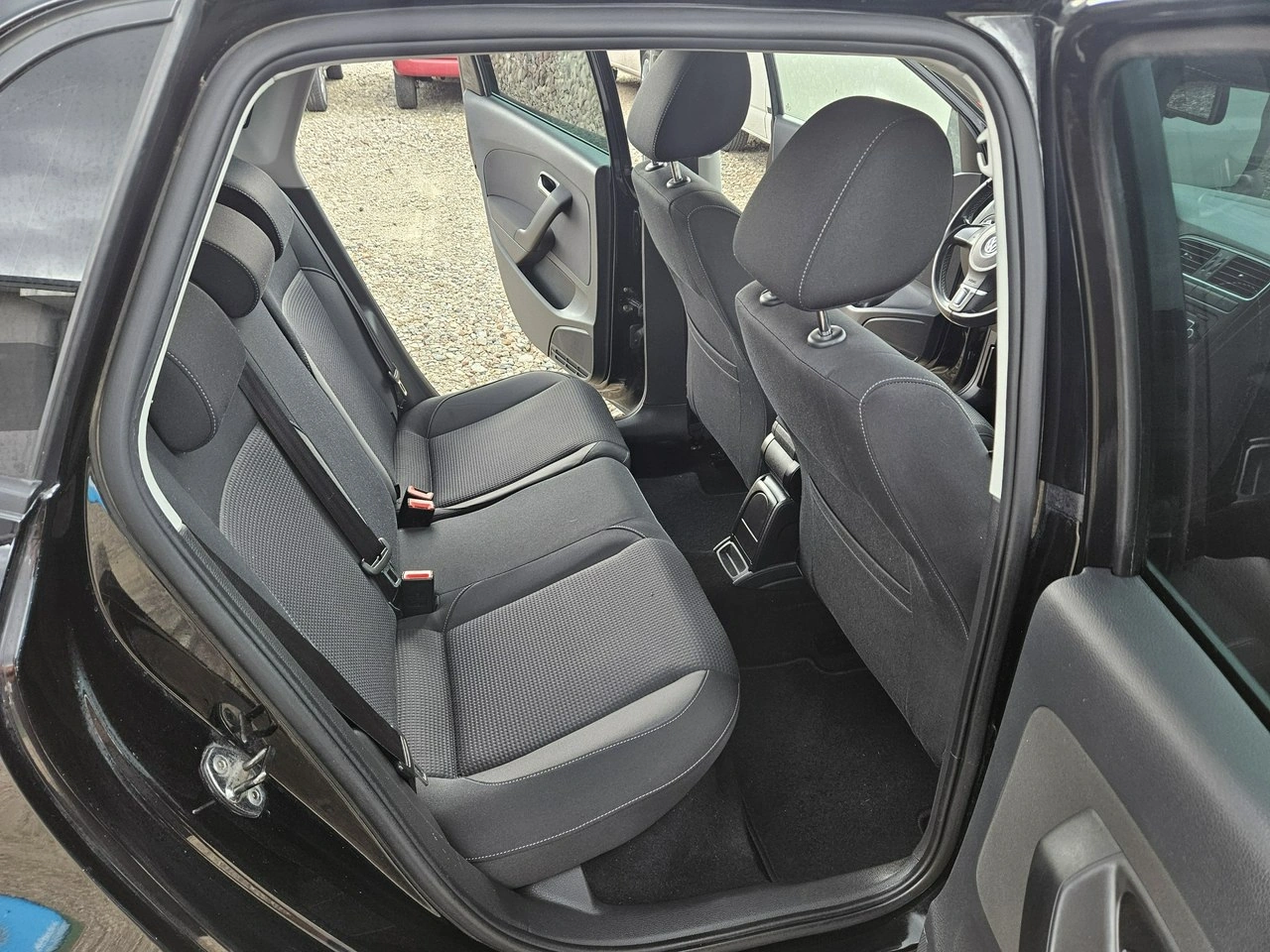 Volkswagen Polo - Zdjęcie 10