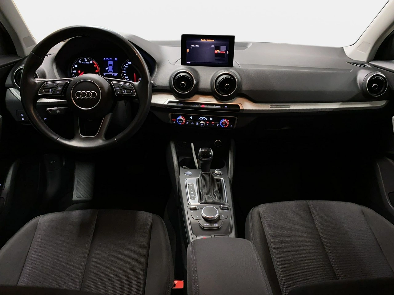 Audi Q2 - Zdjęcie 18