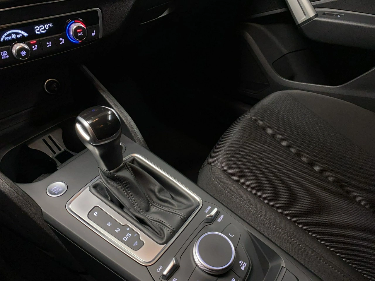 Audi Q2 - Zdjęcie 35