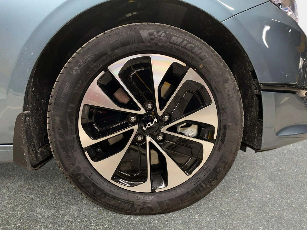 Kia Ceed - Zdjęcie 9