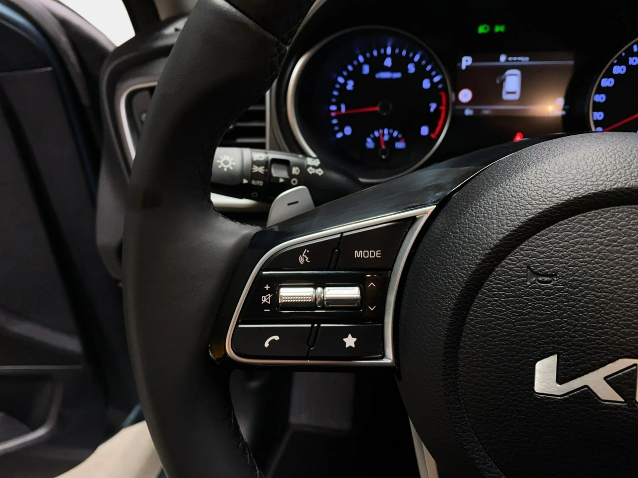 Kia Ceed - Zdjęcie 20