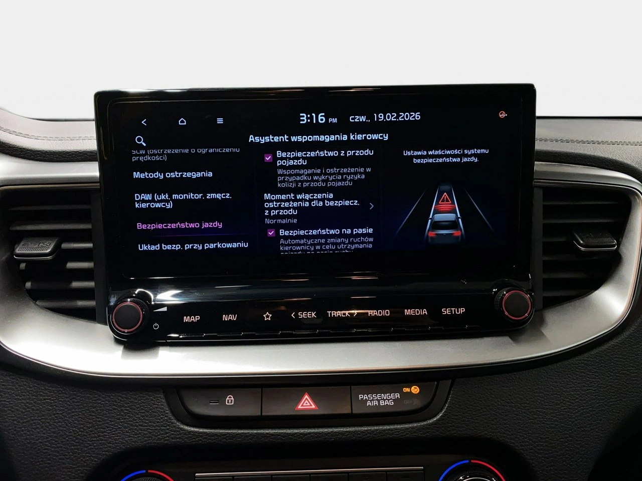 Kia Ceed - Zdjęcie 24