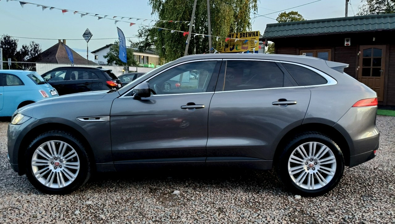 Jaguar F-Pace - Zdjęcie 28