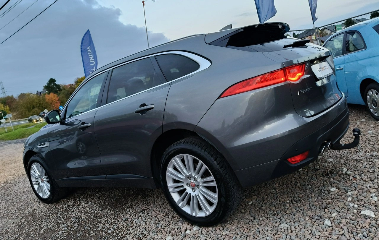 Jaguar F-Pace - Zdjęcie 3