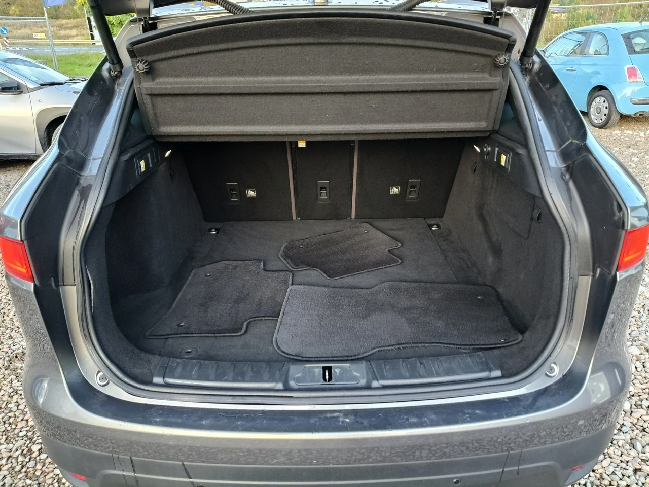 Jaguar F-Pace - Zdjęcie 7