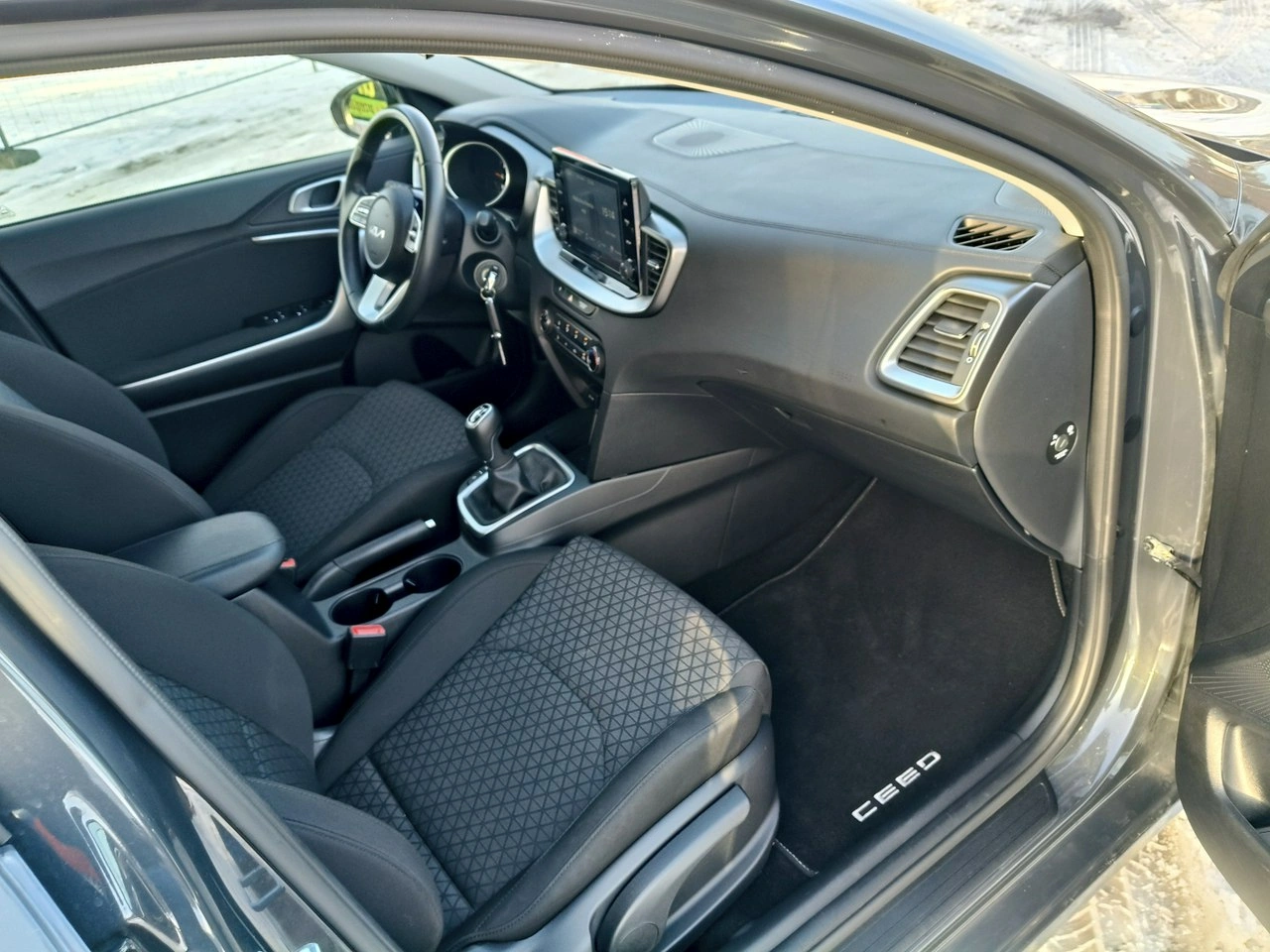 Kia Ceed - Zdjęcie 12