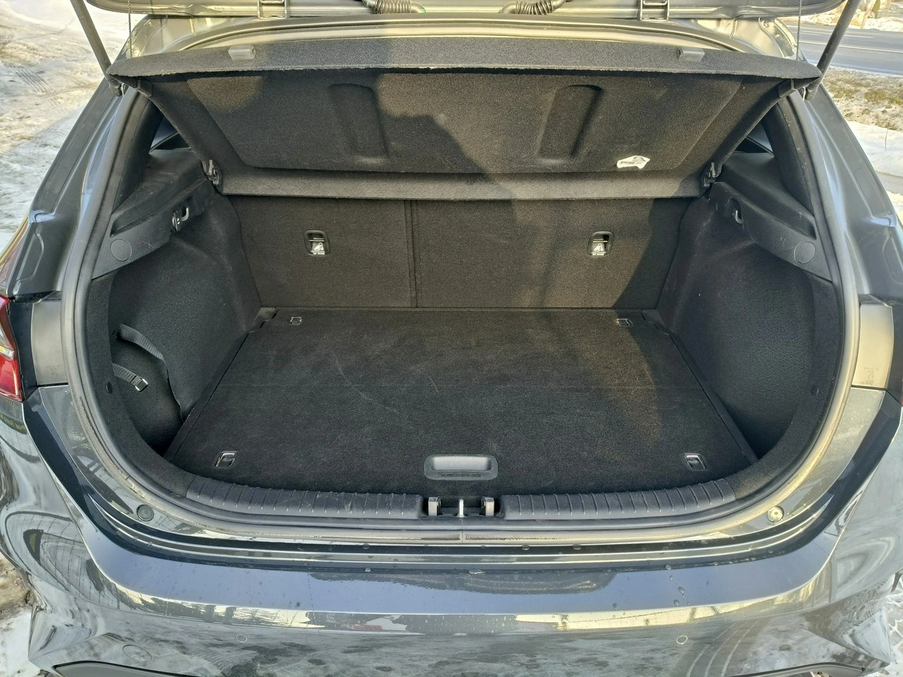 Kia Ceed - Zdjęcie 18