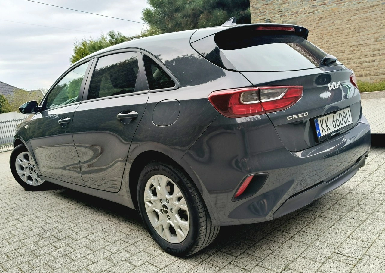 Kia Ceed - Zdjęcie 4