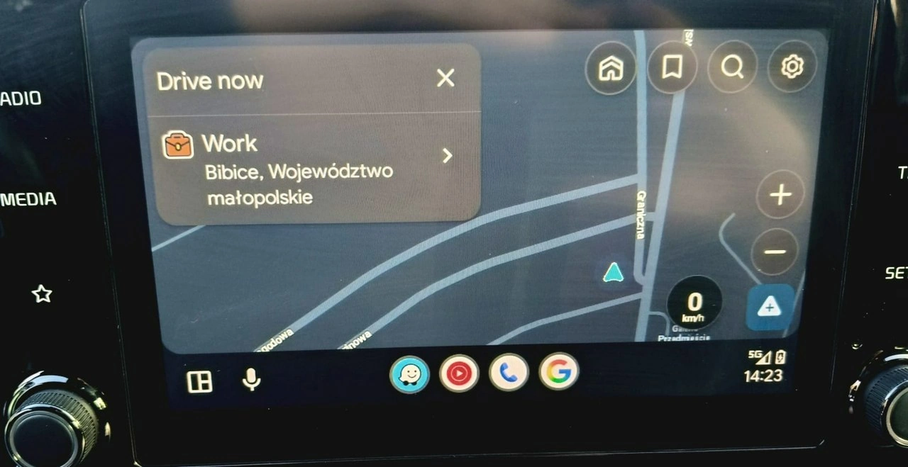 Kia Ceed - Zdjęcie 8