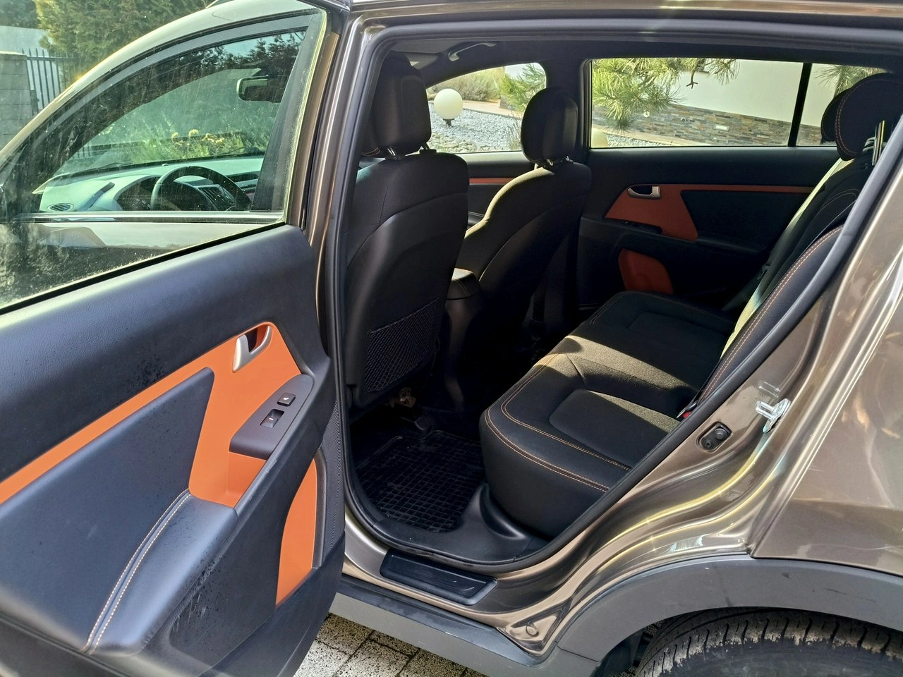 Kia Sportage - Zdjęcie 8