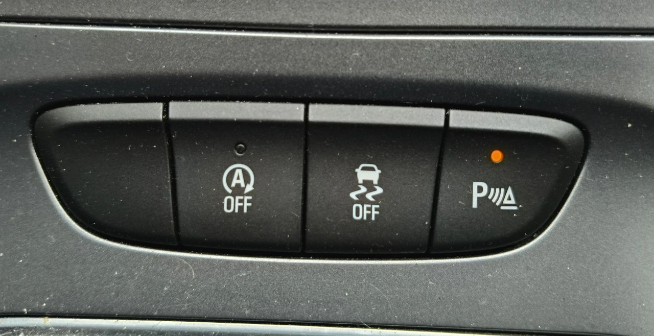 Opel Astra - Zdjęcie 10