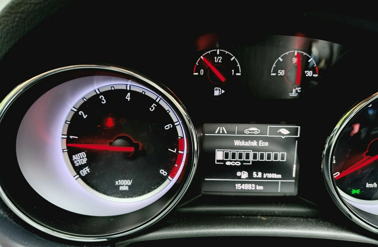 Opel Astra - Zdjęcie 11